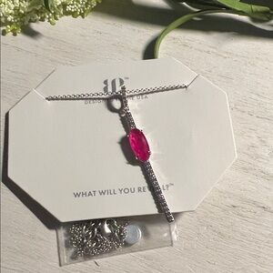 Bomb Party “broke the ice with this” necklace